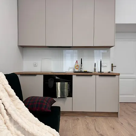 Comfy Self Check-in 2min From Main Station Old Town D-apartments