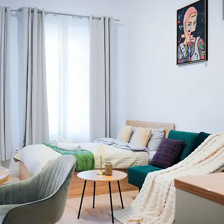 Comfy Self Check-in 2min From Main Station Old Town D-apartments Lägenhet *
