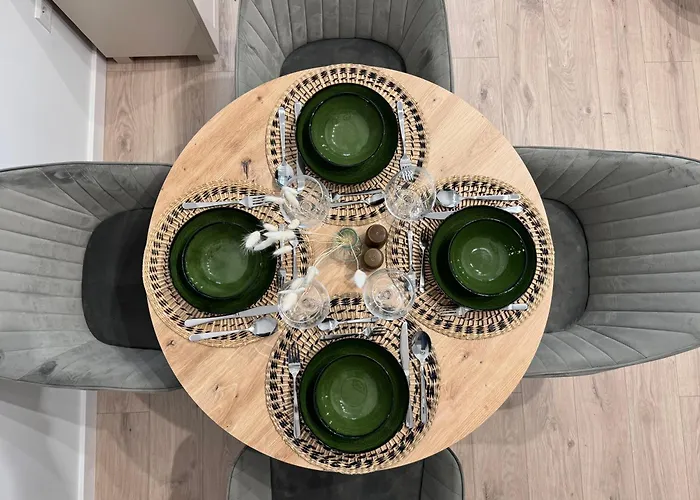 Lägenhet Comfy Next To Main Station Old Town